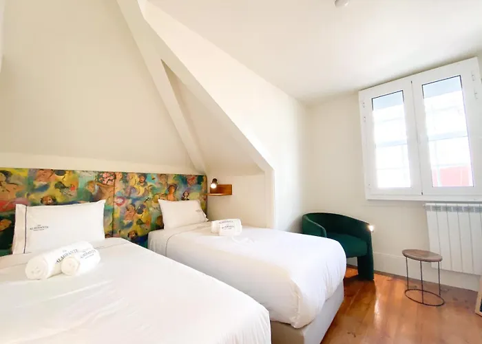 Nº 91 - Almirante Guest House